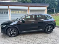 Gebraucht Mercedes GLA200 Progressive 163 PS (119 kW) 2020 Schwarz SUV