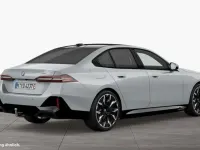 Gebraucht BMW i5 M Sport 250 kW (340 PS) 2023 M brooklyn grau Limousine