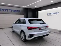 Gebraucht Audi A3 Sportback e-tron S-Line 204 PS (150 kW) 2024 Gletscherweiß metallic Kleinwagen