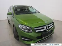 Gebraucht Mercedes B180 109 PS (80 kW) 2017 Grün Van / Kleinbus