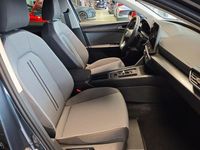 Neu Seat Leon 150 PS (110 kW) 2025 Grau Limousine