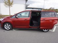 Gebraucht Ford Grand C-Max 150 PS (110 kW) 2017 Rot Van / Kleinbus