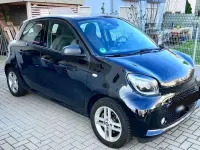 Gebraucht Smart ForFour Electric Drive 60 kW (82 PS) 2022 Schwarz Kleinwagen