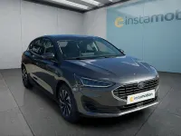 Neu Ford Focus Titanium X 155 PS (114 kW) 2026 Grau Limousine