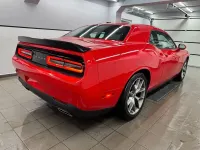 Second-hand Dodge Challenger 377 CP (277 kW) 2023 Roșu Coupe