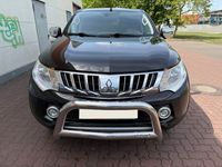 Gebraucht Mitsubishi L200 Plus 181 PS (133 kW) 2015 Schwarz Abholung
