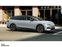 Gebraucht VW ID.7 Pro 210 kW (286 PS) 2025 Gelb Kombi