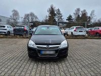 Gebraucht Opel Astra 115 PS (84 kW) 2009 Schwarz Kleinwagen