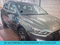 Gebraucht Hyundai i30 Select 116 PS (85 kW) 2021 Grau Kombi