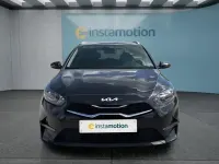 Gebraucht Kia Ceed 120 PS (88 kW) 2023 Schwarz Kleinwagen