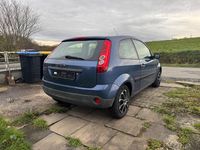 Gebraucht Ford Fiesta 70 PS (51 kW) 2006 Blau Limousine