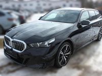 Gebraucht BMW 520 M Sport 197 PS (144 kW) 2025 Schwarz Kombi