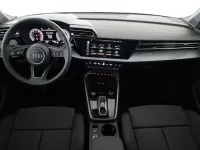 Gebraucht Audi A3 204 PS (150 kW) 2026 Distriktgrün metallic Limousine
