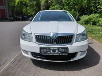 Używany Skoda Octavia Active 105 KM (77 kW) 2012 Biały Kombi