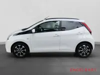Gebraucht Toyota Aygo X-play 72 PS (52 kW) 2021 Weiss Kleinwagen