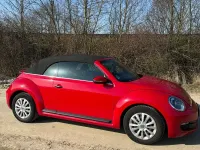 Gebraucht VW Beetle Allstar 105 PS (77 kW) 2016 Rot Kleinwagen