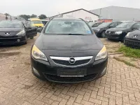 Gebraucht Opel Astra 120 PS (88 kW) 2012 Schwarz Kombi