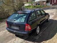 Gebraucht Mercedes 200 222 PS (163 kW) 2007 Blau Kombi