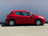 Gebraucht Peugeot 207 Style 95 PS (69 kW) 2011 Rot Limousine