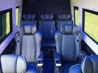 Gebraucht Mercedes Sprinter 190 PS (139 kW) 2025 Schwarz Van
