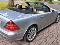 Gebraucht Mercedes SLK200 163 PS (119 kW) 2004 Silber Cabrio