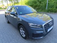 Usata Audi Q2 Basis 150 CV (110 kW) 2017 Grigio SUV