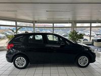 Gebraucht BMW 218 Active Tourer Advantage 136 PS (100 kW) 2016 Schwarz Van / Kleinbus
