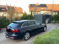 Gebraucht Audi A4 Design 190 PS (139 kW) 2016 Blau Kombi