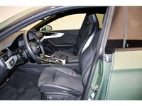 Gebraucht Audi S5 Basis 341 PS (250 kW) 2023 Distriktgrün metallic Coupé