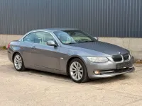 Gebraucht BMW 330 Cabriolet 245 PS (180 kW) 2012 Grau Cabrio