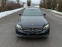 Gebraucht Mercedes E220 194 PS (142 kW) 2016 Schwarz Kombi
