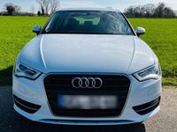 gebraucht Audi A3 Sportback 1.4 TFSI Ambition Scheckh. Xenon, 8-fach TOP