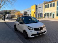 Gebraucht Smart ForFour 71 PS (52 kW) 2015 Weiß Kleinwagen