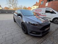 Gebraucht Ford Focus ST 281 PS (206 kW) 2017 Grau Limousine