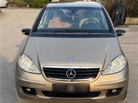 Gebraucht Mercedes A150 95 PS (69 kW) 2006 Gold Kleinwagen