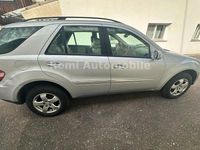 Gebraucht Mercedes ML320 224 PS (164 kW) 2006 Silber SUV