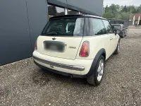 Usata Mini Cooper 116 CV (85 kW) 2004 Beige Utilitaria