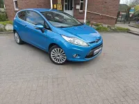 Gebraucht Ford Fiesta Titanium 97 PS (71 kW) 2009 Blau Limousine
