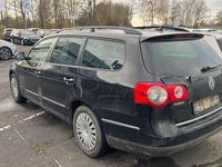 Second-hand VW Passat 105 CP (77 kW) 2008 Negru Break