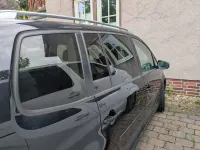 Gebraucht VW Touran Cup 140 PS (102 kW) 2015 Schwarz Van / Kleinbus