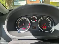 Gebraucht Opel Corsa 68 PS (50 kW) 2012 Silber Kleinwagen