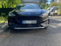 Gebraucht Ford Focus Active X 125 PS (91 kW) 2020 Schwarz Kombi