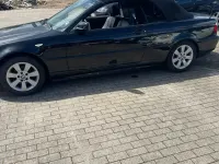 Gebraucht BMW 318 Cabriolet 143 PS (105 kW) 2005 Schwarz Cabrio
