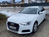 Second-hand Audi A4 Basis 150 CP (110 kW) 2018 Alb Break