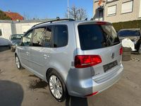 Gebraucht VW Touran Comfortline 140 PS (102 kW) 2012 Silber Van / Kleinbus