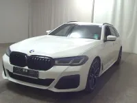 Gebraucht BMW 540 M Sport 340 PS (250 kW) 2023 Alpinweiss iii Kombi