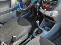 Gebraucht Toyota Aygo 68 PS (50 kW) 2009 Blau Kleinwagen