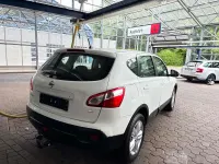 Gebraucht Nissan Qashqai 130 PS (95 kW) 2012 Weiß SUV
