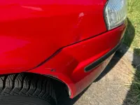 Usata Mazda 323F 2000 Rosso Utilitaria