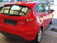 Gebraucht Ford Fiesta Trend 60 PS (44 kW) 2010 Rot Limousine